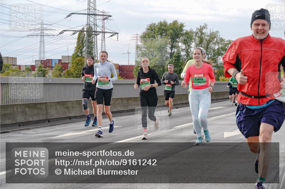 03.10.2025 - Köhlbrandbrückenlauf Michael Burmester http://msf.ph/oto/9161242 03.10.2025 15:58:38 Position 3 7487, 7962 meine-sportfotos.de