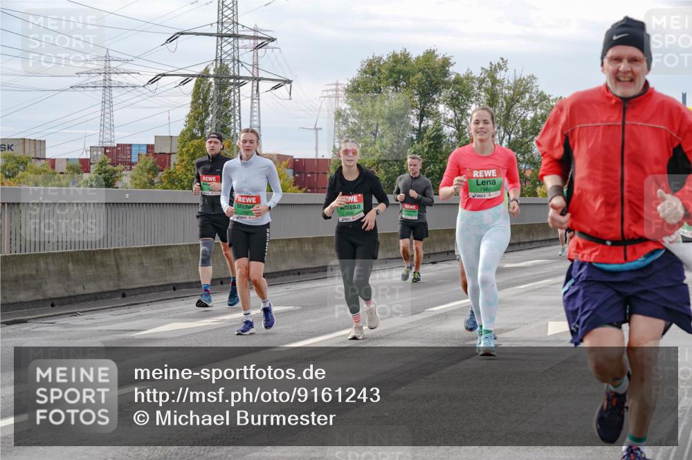 03.10.2025 - Köhlbrandbrückenlauf Michael Burmester http://msf.ph/oto/9161243 03.10.2025 15:58:38 Position 3 7487, 7962 meine-sportfotos.de