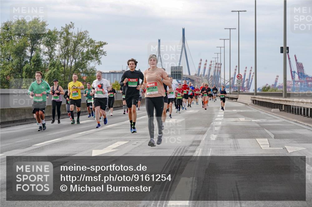 03.10.2025 - Köhlbrandbrückenlauf Michael Burmester http://msf.ph/oto/9161254 03.10.2025 15:58:42 Position 3 7771, 7393 meine-sportfotos.de