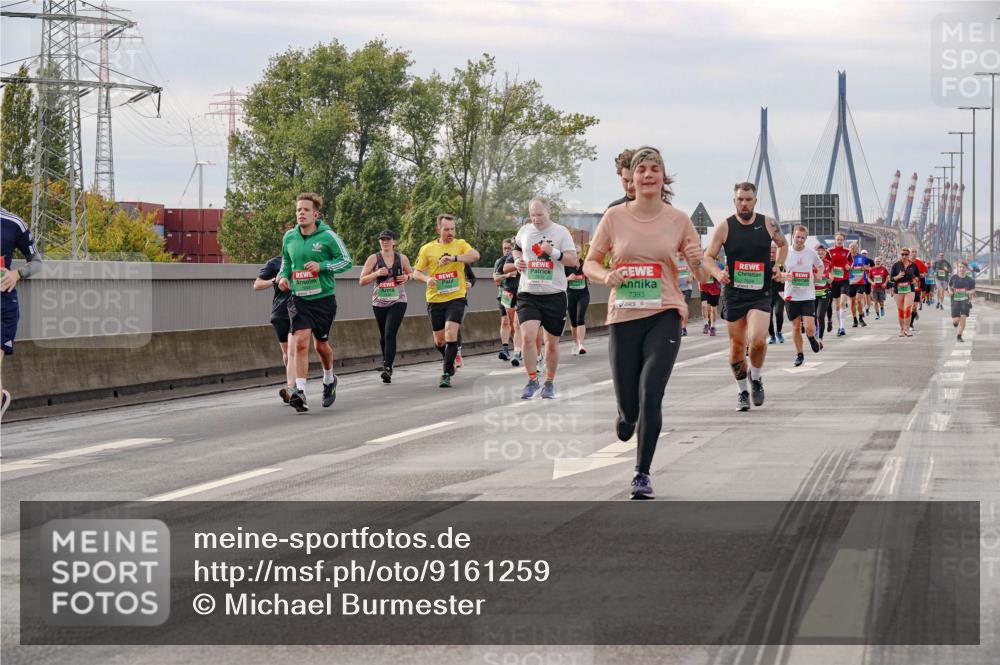 03.10.2025 - Köhlbrandbrückenlauf Michael Burmester http://msf.ph/oto/9161259 03.10.2025 15:58:44 Position 3  meine-sportfotos.de