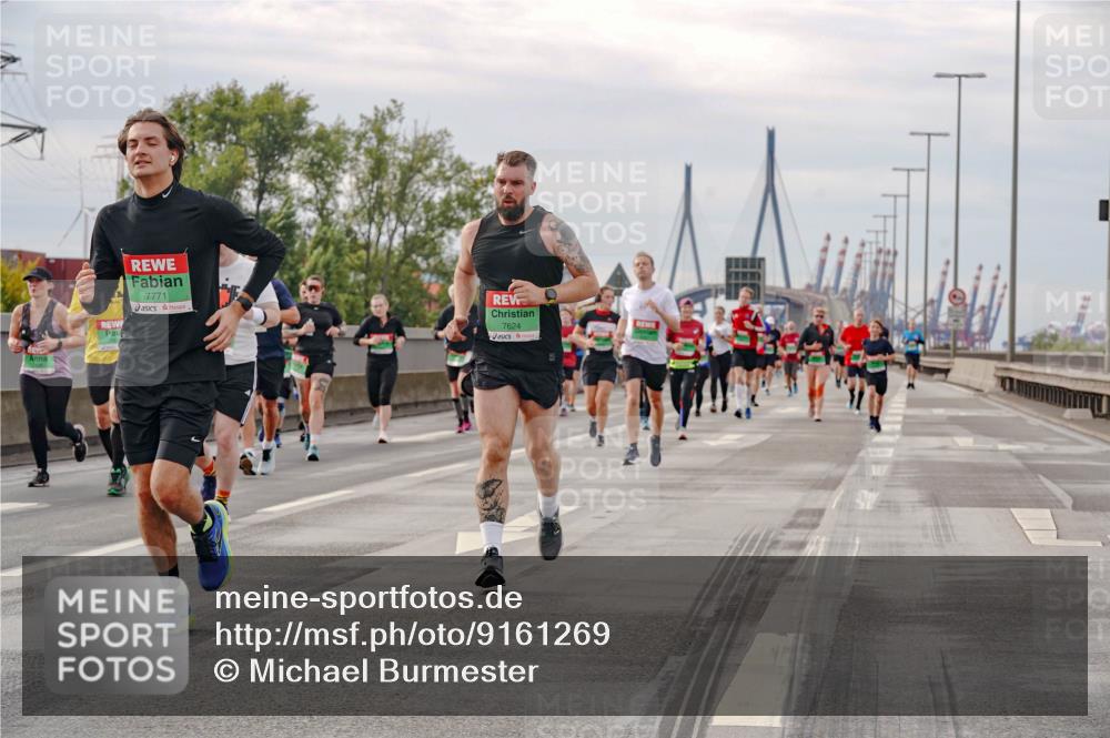 03.10.2025 - Köhlbrandbrückenlauf Michael Burmester http://msf.ph/oto/9161269 03.10.2025 15:58:47 Position 3 7771, 7624 meine-sportfotos.de