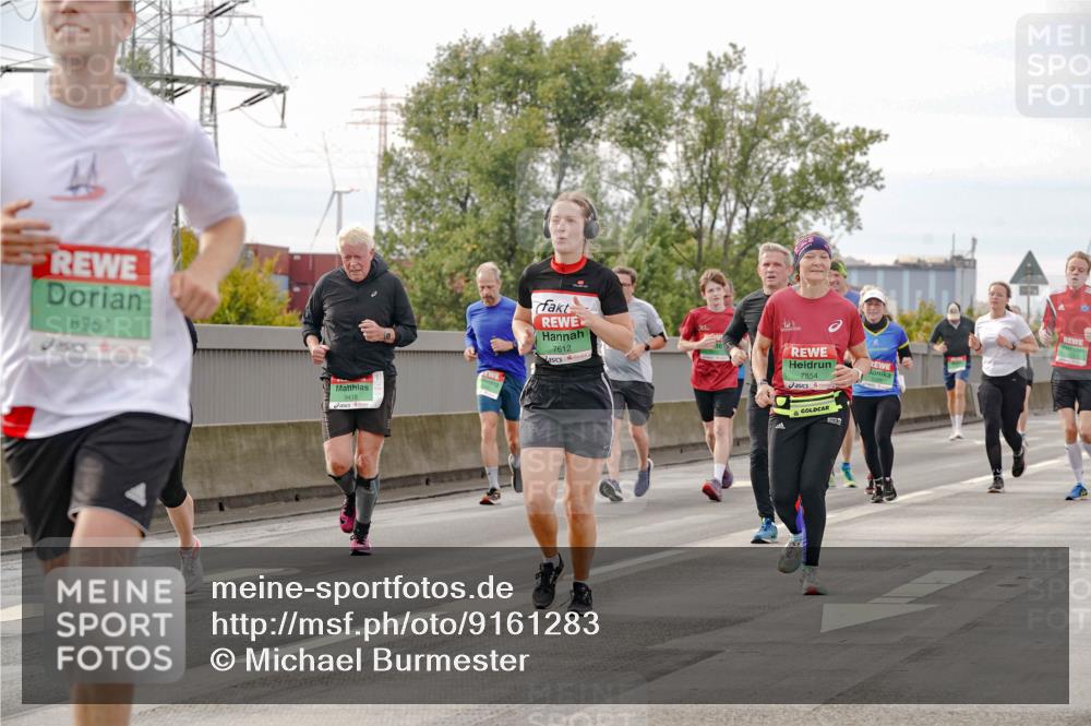 03.10.2025 - Köhlbrandbrückenlauf Michael Burmester http://msf.ph/oto/9161283 03.10.2025 15:58:53 Position 3 8951, 7612, 9418, 7854 meine-sportfotos.de