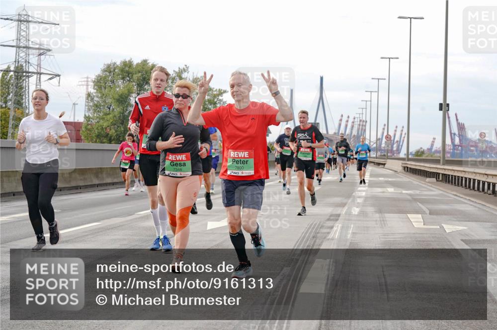 03.10.2025 - Köhlbrandbrückenlauf Michael Burmester http://msf.ph/oto/9161313 03.10.2025 15:59:01 Position 3 7348, 7800 meine-sportfotos.de