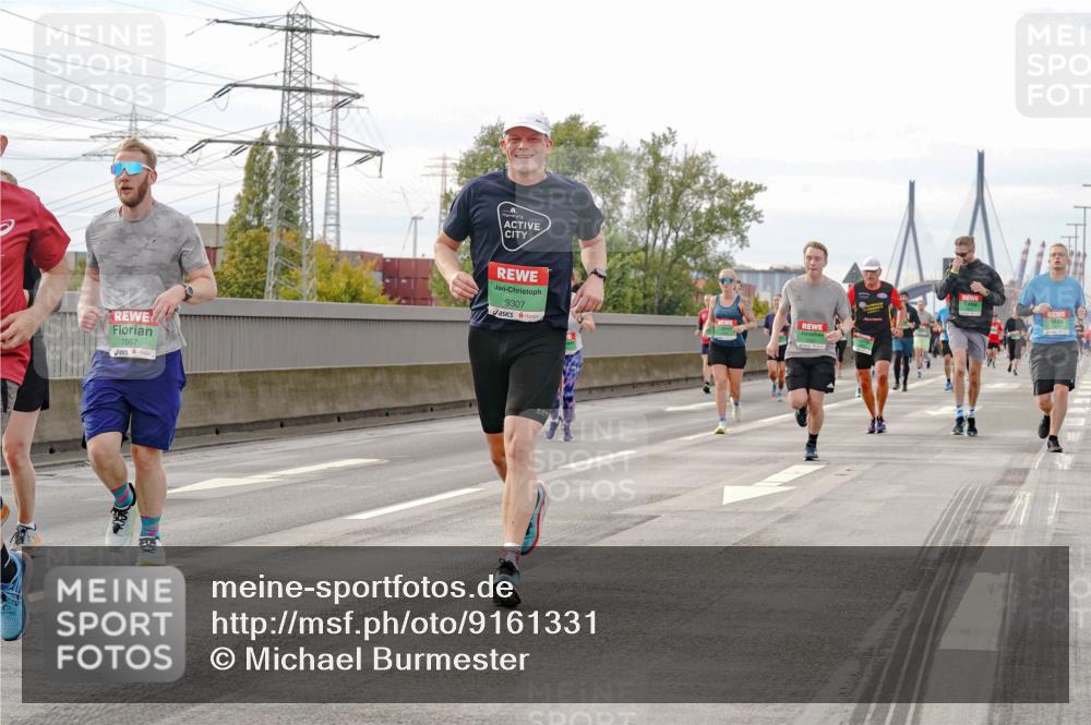 03.10.2025 - Köhlbrandbrückenlauf Michael Burmester http://msf.ph/oto/9161331 03.10.2025 15:59:08 Position 3 7667, 9307 meine-sportfotos.de