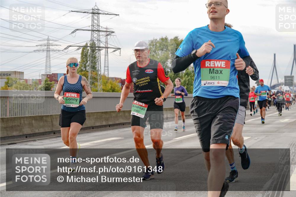 03.10.2025 - Köhlbrandbrückenlauf Michael Burmester http://msf.ph/oto/9161348 03.10.2025 15:59:13 Position 3 7935, 8960, 9611 meine-sportfotos.de