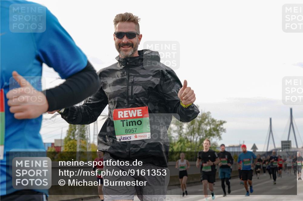 03.10.2025 - Köhlbrandbrückenlauf Michael Burmester http://msf.ph/oto/9161353 03.10.2025 15:59:15 Position 3 8957 meine-sportfotos.de