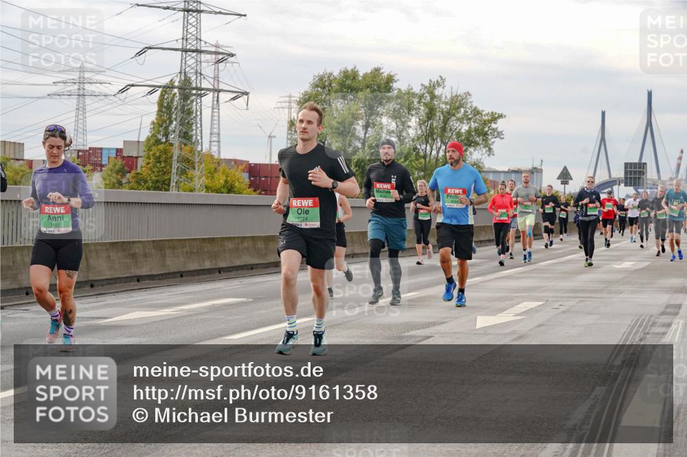 03.10.2025 - Köhlbrandbrückenlauf Michael Burmester http://msf.ph/oto/9161358 03.10.2025 15:59:17 Position 3 7482, 8774 meine-sportfotos.de