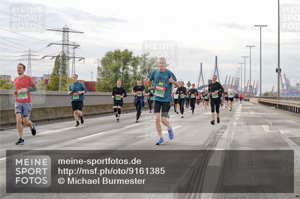 03.10.2025 - Köhlbrandbrückenlauf Michael Burmester http://msf.ph/oto/9161385 03.10.2025 15:59:27 Position 3 7761, 202, 5 meine-sportfotos.de