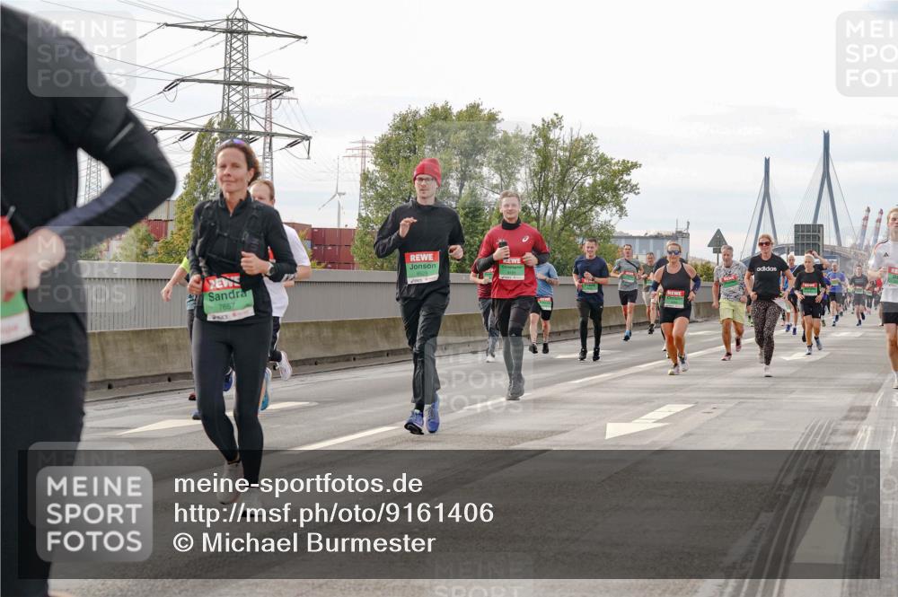 03.10.2025 - Köhlbrandbrückenlauf Michael Burmester http://msf.ph/oto/9161406 03.10.2025 15:59:34 Position 3 7657 meine-sportfotos.de