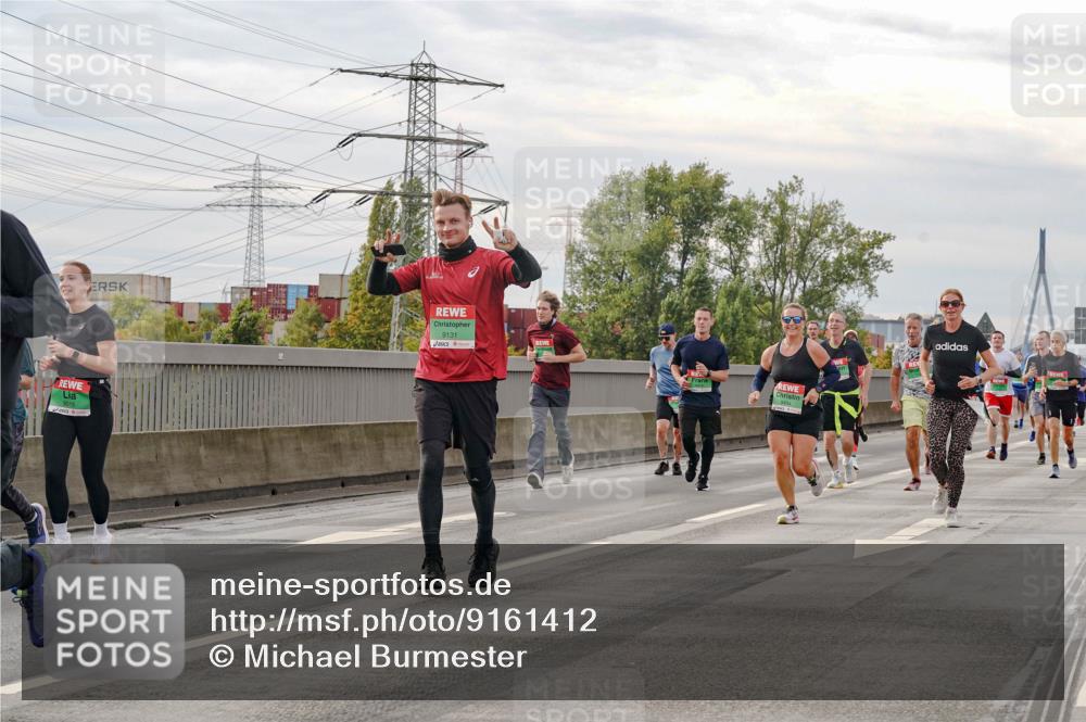 03.10.2025 - Köhlbrandbrückenlauf Michael Burmester http://msf.ph/oto/9161412 03.10.2025 15:59:36 Position 3 9131, 9494 meine-sportfotos.de