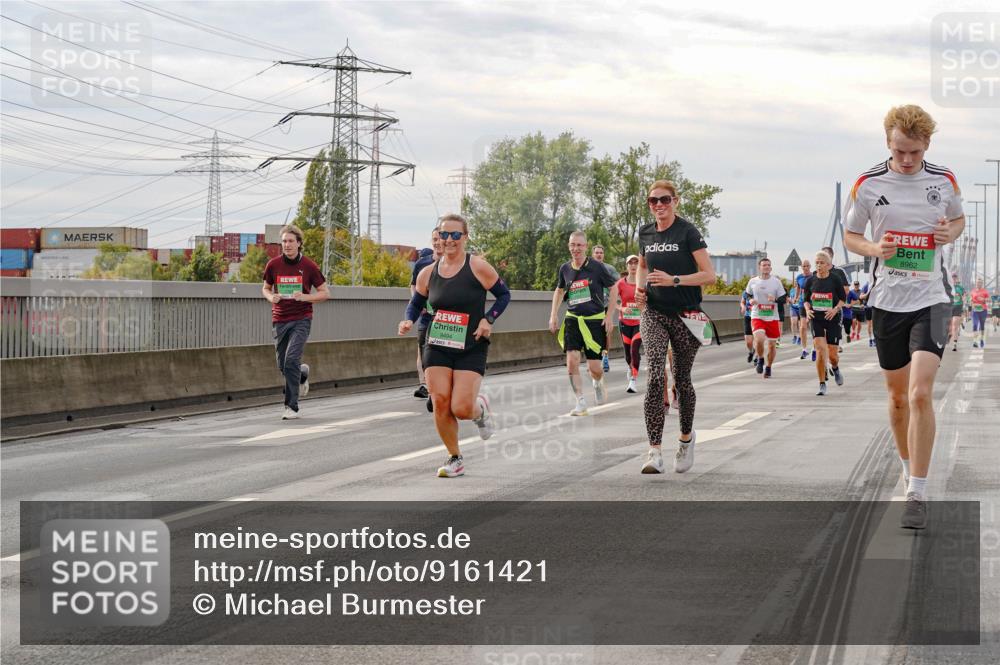 03.10.2025 - Köhlbrandbrückenlauf Michael Burmester http://msf.ph/oto/9161421 03.10.2025 15:59:39 Position 3 9494, 8962 meine-sportfotos.de