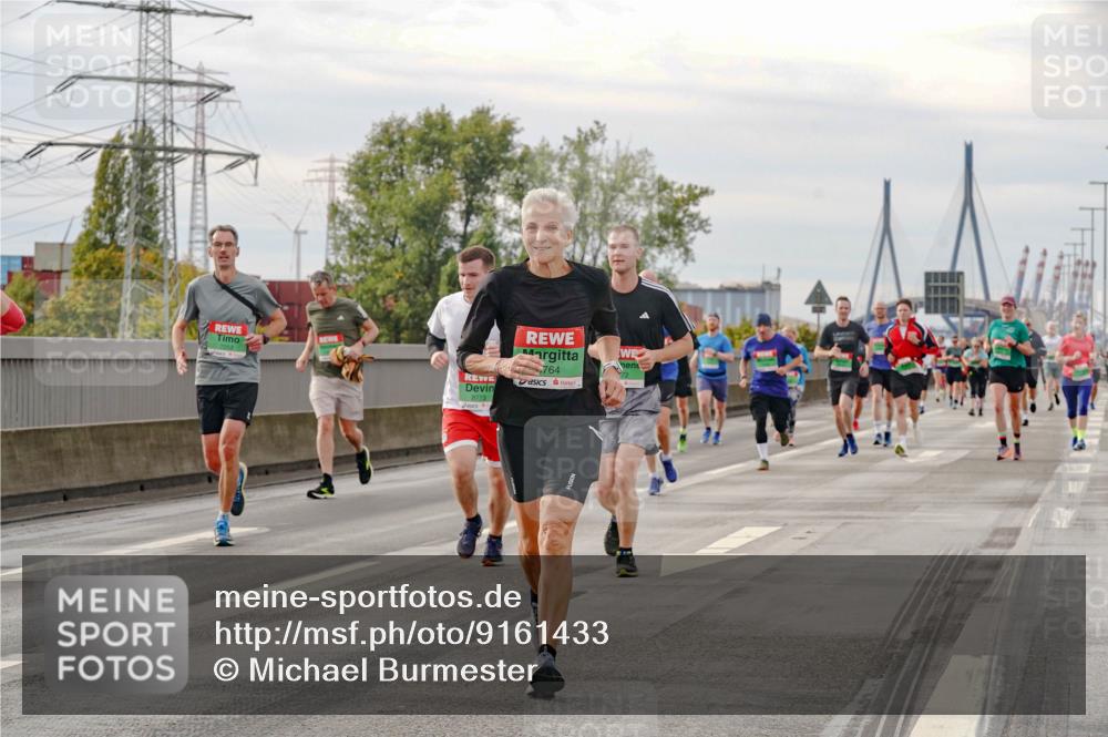 03.10.2025 - Köhlbrandbrückenlauf Michael Burmester http://msf.ph/oto/9161433 03.10.2025 15:59:44 Position 3 764, 8773 meine-sportfotos.de