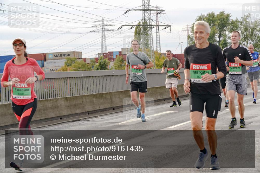 03.10.2025 - Köhlbrandbrückenlauf Michael Burmester http://msf.ph/oto/9161435 03.10.2025 15:59:45 Position 3 8835, 7253, 870, 8772 meine-sportfotos.de