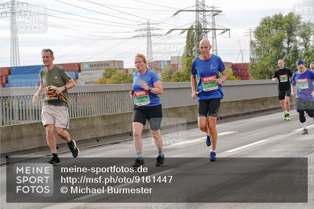 03.10.2025 - Köhlbrandbrückenlauf Michael Burmester http://msf.ph/oto/9161447 03.10.2025 15:59:48 Position 3 8983, 7879 meine-sportfotos.de