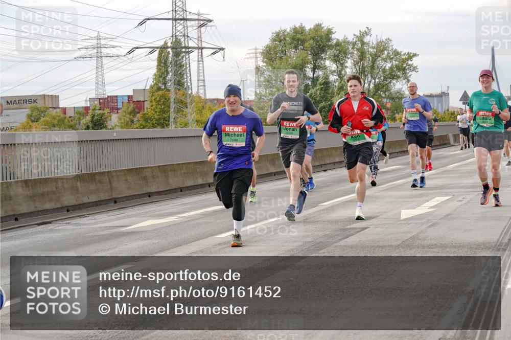 03.10.2025 - Köhlbrandbrückenlauf Michael Burmester http://msf.ph/oto/9161452 03.10.2025 15:59:50 Position 3 7688, 9316 meine-sportfotos.de
