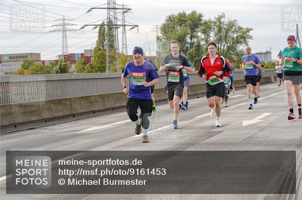 03.10.2025 - Köhlbrandbrückenlauf Michael Burmester http://msf.ph/oto/9161453 03.10.2025 15:59:50 Position 3 7688, 9316 meine-sportfotos.de