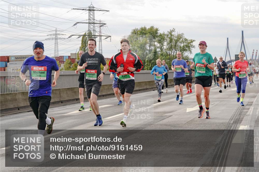 03.10.2025 - Köhlbrandbrückenlauf Michael Burmester http://msf.ph/oto/9161459 03.10.2025 15:59:51 Position 3 13, 7688, 9316, 9315, 8040 meine-sportfotos.de
