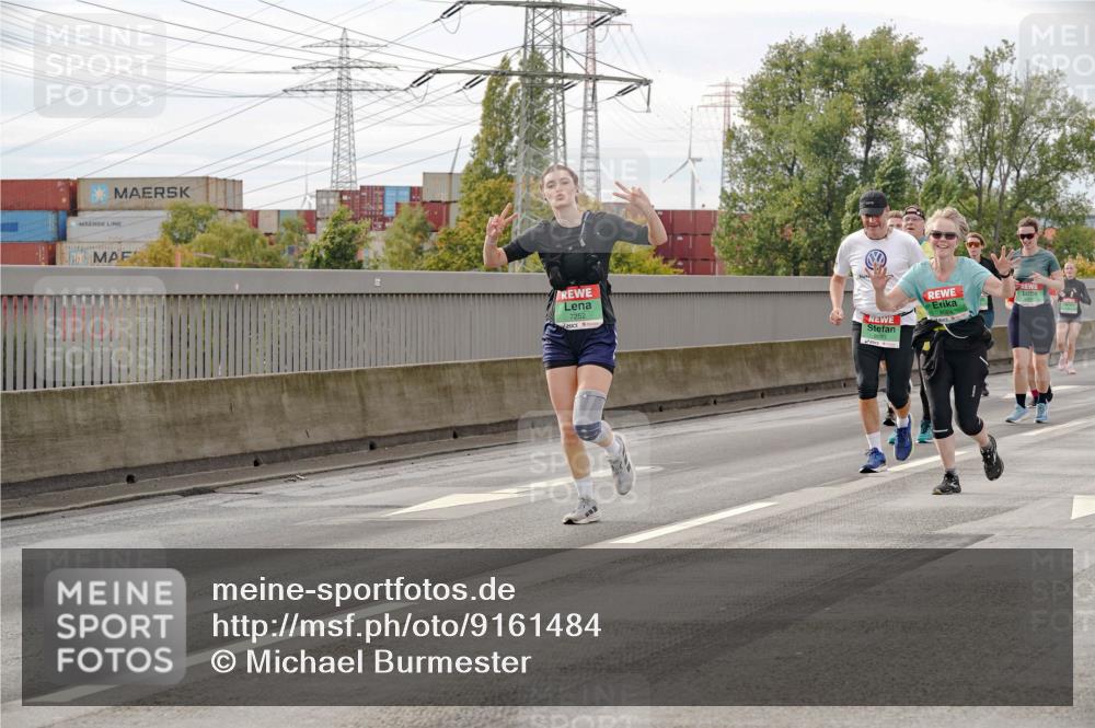 03.10.2025 - Köhlbrandbrückenlauf Michael Burmester http://msf.ph/oto/9161484 03.10.2025 16:00:00 Position 3 7252 meine-sportfotos.de