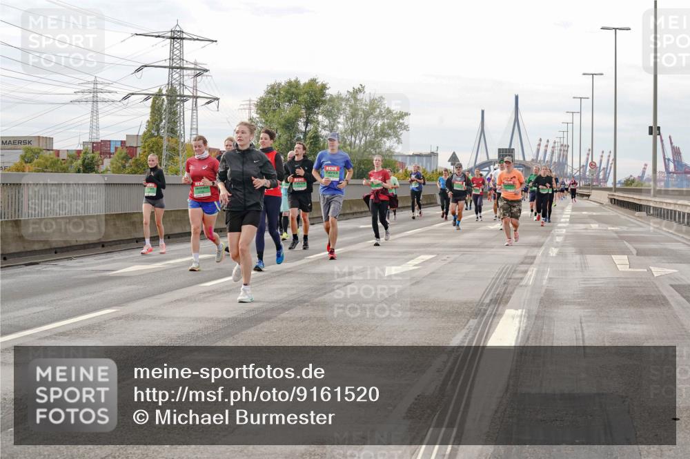 03.10.2025 - Köhlbrandbrückenlauf Michael Burmester http://msf.ph/oto/9161520 03.10.2025 16:00:10 Position 3  meine-sportfotos.de