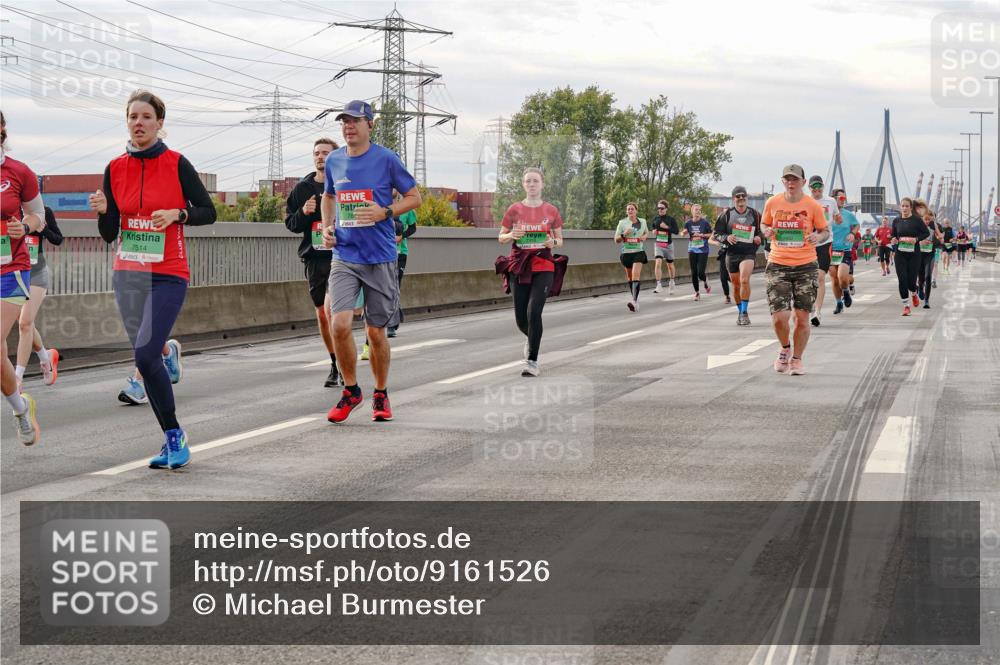 03.10.2025 - Köhlbrandbrückenlauf Michael Burmester http://msf.ph/oto/9161526 03.10.2025 16:00:14 Position 3 7514 meine-sportfotos.de