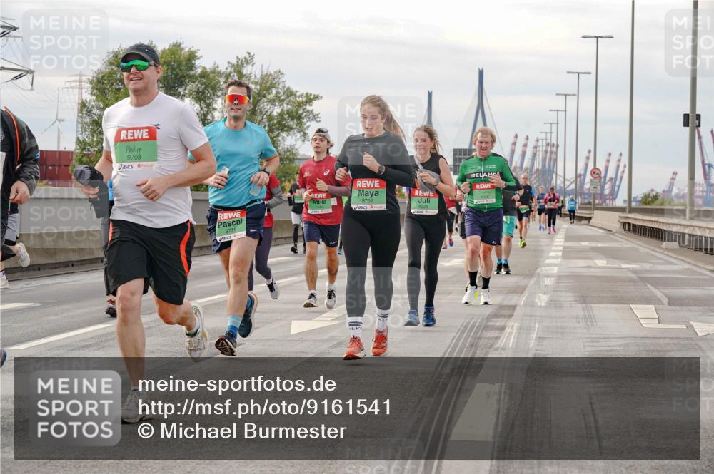 03.10.2025 - Köhlbrandbrückenlauf Michael Burmester http://msf.ph/oto/9161541 03.10.2025 16:00:18 Position 3 9708, 8771, 7541, 8762, 9325 meine-sportfotos.de