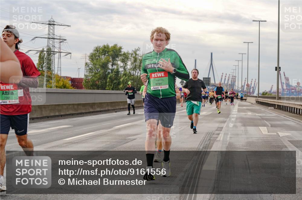 03.10.2025 - Köhlbrandbrückenlauf Michael Burmester http://msf.ph/oto/9161556 03.10.2025 16:00:23 Position 3 7541, 9731 meine-sportfotos.de