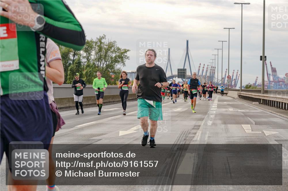 03.10.2025 - Köhlbrandbrückenlauf Michael Burmester http://msf.ph/oto/9161557 03.10.2025 16:00:25 Position 3  meine-sportfotos.de