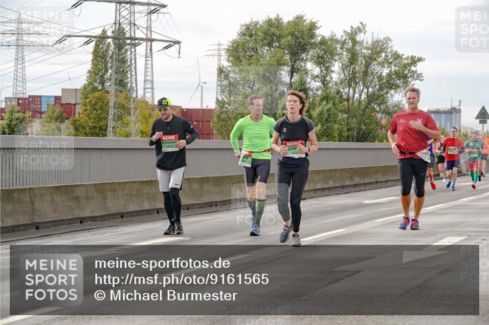 03.10.2025 - Köhlbrandbrückenlauf Michael Burmester http://msf.ph/oto/9161565 03.10.2025 16:00:28 Position 3 9624 meine-sportfotos.de