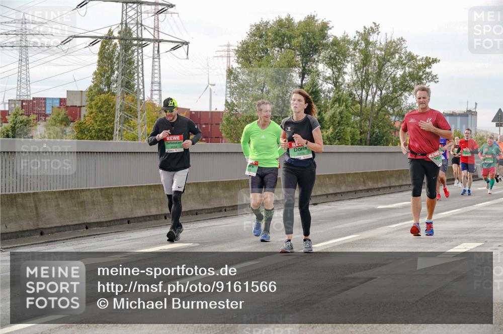 03.10.2025 - Köhlbrandbrückenlauf Michael Burmester http://msf.ph/oto/9161566 03.10.2025 16:00:28 Position 3 8963 meine-sportfotos.de