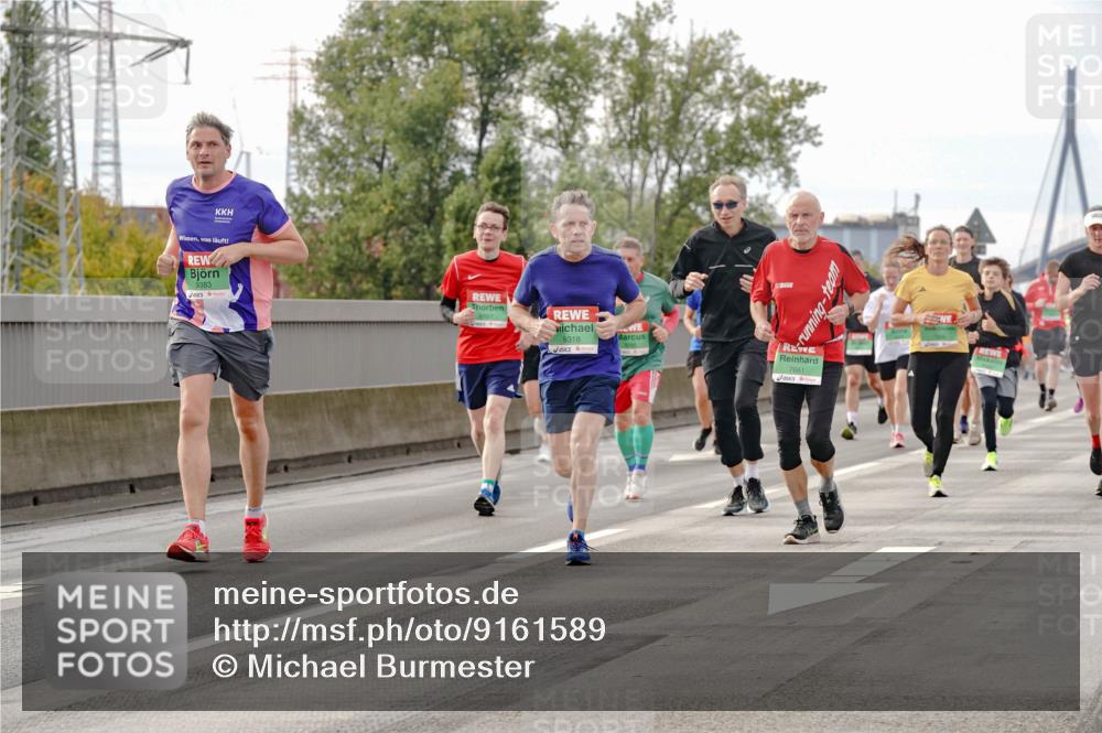 03.10.2025 - Köhlbrandbrückenlauf Michael Burmester http://msf.ph/oto/9161589 03.10.2025 16:00:36 Position 3 9383, 8881, 9318, 7661 meine-sportfotos.de