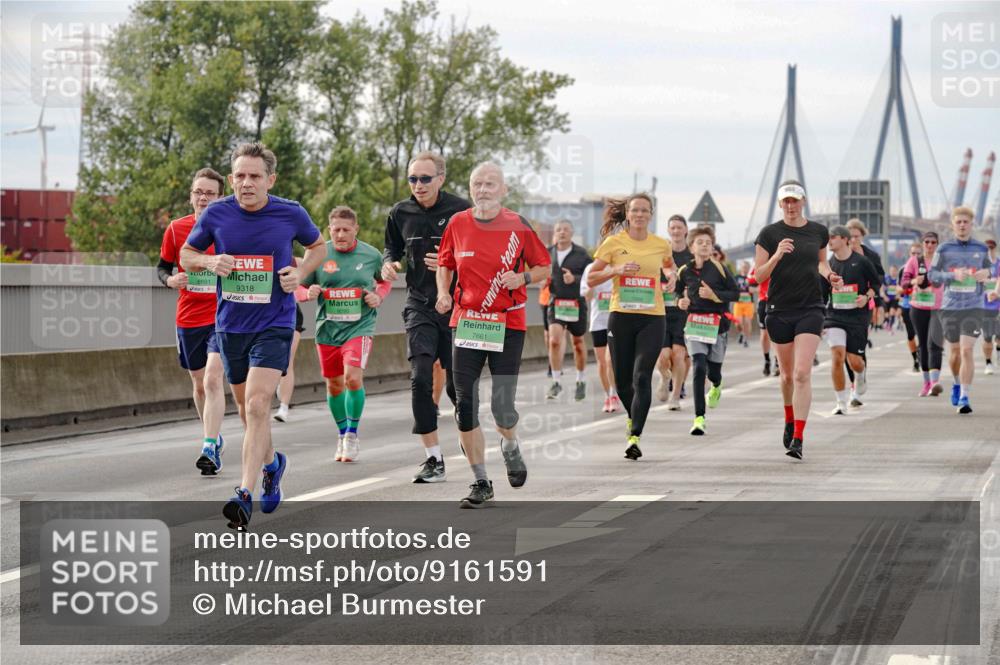 03.10.2025 - Köhlbrandbrückenlauf Michael Burmester http://msf.ph/oto/9161591 03.10.2025 16:00:37 Position 3 9318, 7661 meine-sportfotos.de