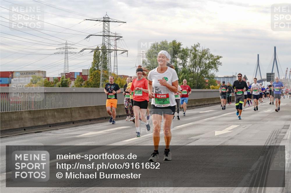 03.10.2025 - Köhlbrandbrückenlauf Michael Burmester http://msf.ph/oto/9161652 03.10.2025 16:00:59 Position 3 8269 meine-sportfotos.de