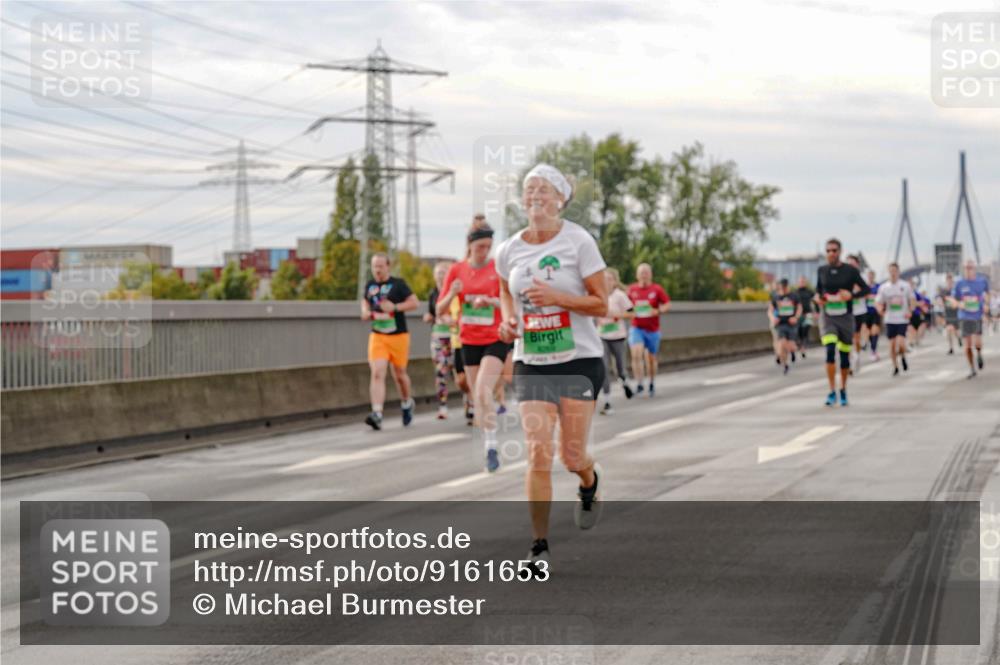 03.10.2025 - Köhlbrandbrückenlauf Michael Burmester http://msf.ph/oto/9161653 03.10.2025 16:00:59 Position 3  meine-sportfotos.de