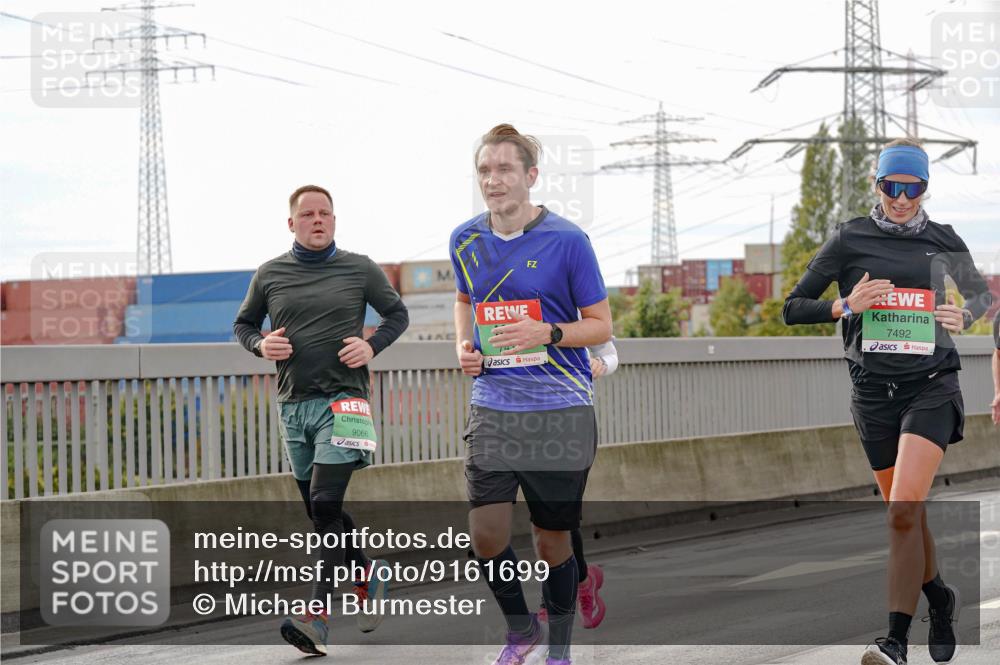 03.10.2025 - Köhlbrandbrückenlauf Michael Burmester http://msf.ph/oto/9161699 03.10.2025 16:01:14 Position 3 9066, 4, 7492 meine-sportfotos.de