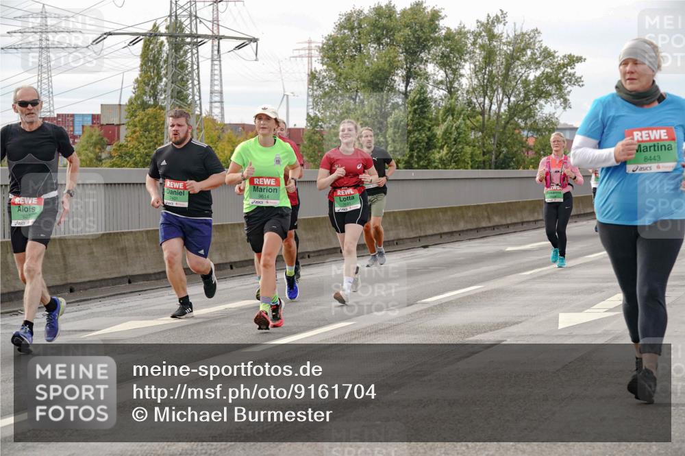 03.10.2025 - Köhlbrandbrückenlauf Michael Burmester http://msf.ph/oto/9161704 03.10.2025 16:01:16 Position 3 9614, 7627, 7401, 8443 meine-sportfotos.de