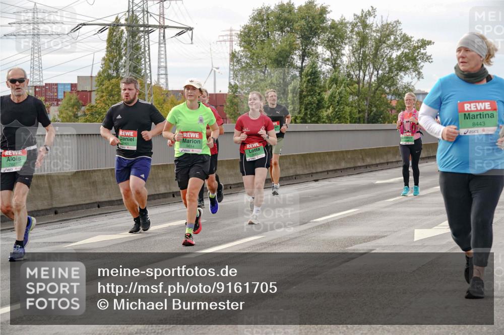 03.10.2025 - Köhlbrandbrückenlauf Michael Burmester http://msf.ph/oto/9161705 03.10.2025 16:01:16 Position 3 7627, 8443, 7401, 9614 meine-sportfotos.de