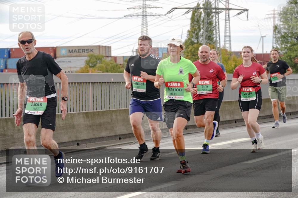 03.10.2025 - Köhlbrandbrückenlauf Michael Burmester http://msf.ph/oto/9161707 03.10.2025 16:01:18 Position 3 7627, 7401, 9614, 7683, 7681 meine-sportfotos.de