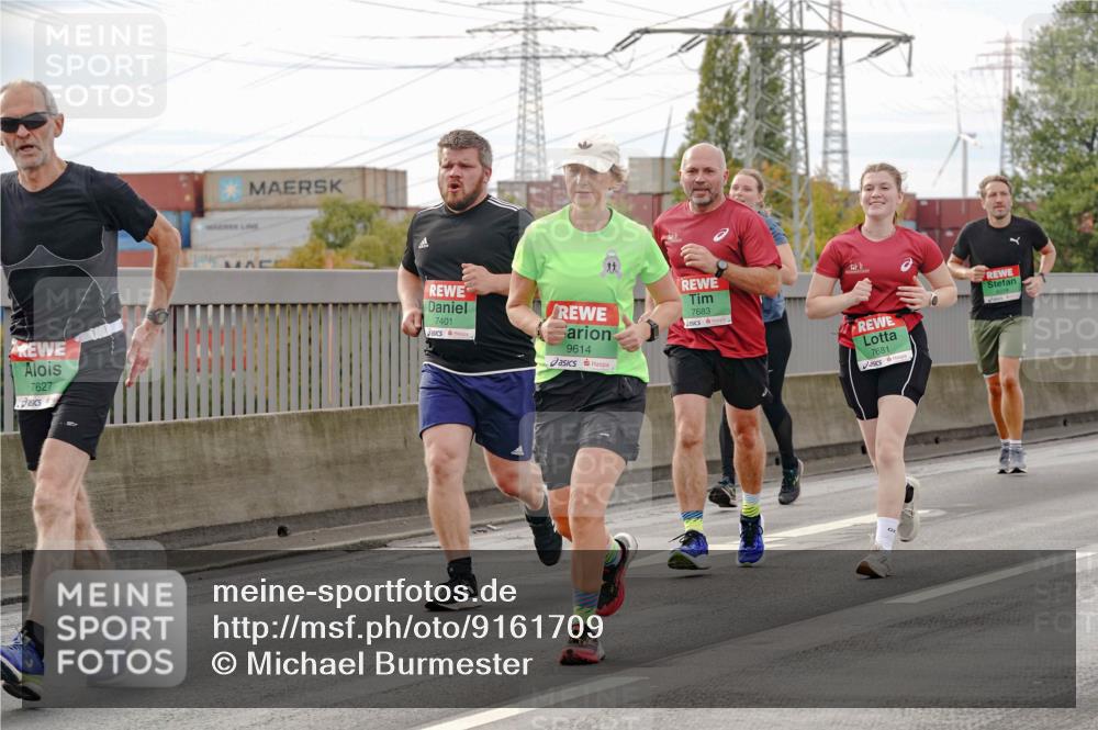 03.10.2025 - Köhlbrandbrückenlauf Michael Burmester http://msf.ph/oto/9161709 03.10.2025 16:01:18 Position 3 7627, 7401, 9614, 7683, 7681 meine-sportfotos.de