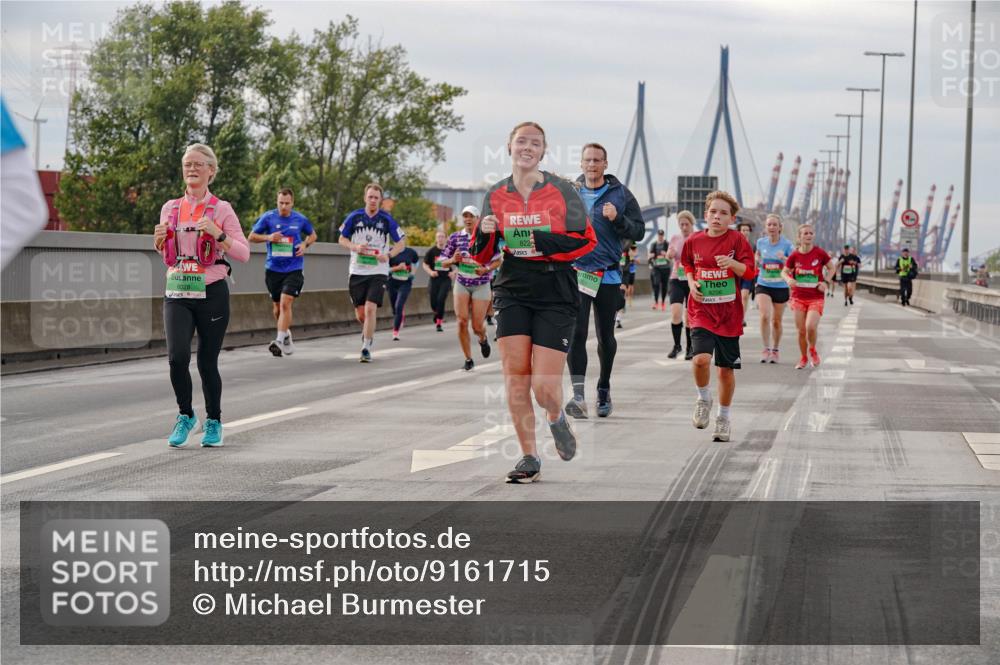 03.10.2025 - Köhlbrandbrückenlauf Michael Burmester http://msf.ph/oto/9161715 03.10.2025 16:01:20 Position 3 8028, 822 meine-sportfotos.de