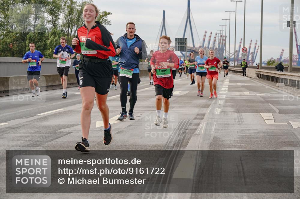 03.10.2025 - Köhlbrandbrückenlauf Michael Burmester http://msf.ph/oto/9161722 03.10.2025 16:01:21 Position 3  meine-sportfotos.de