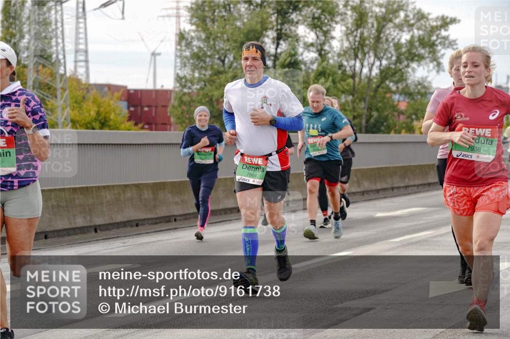 03.10.2025 - Köhlbrandbrückenlauf Michael Burmester http://msf.ph/oto/9161738 03.10.2025 16:01:27 Position 3 7864, 7938 meine-sportfotos.de