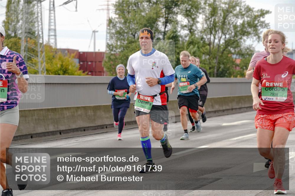 03.10.2025 - Köhlbrandbrückenlauf Michael Burmester http://msf.ph/oto/9161739 03.10.2025 16:01:27 Position 3 7864, 7938 meine-sportfotos.de