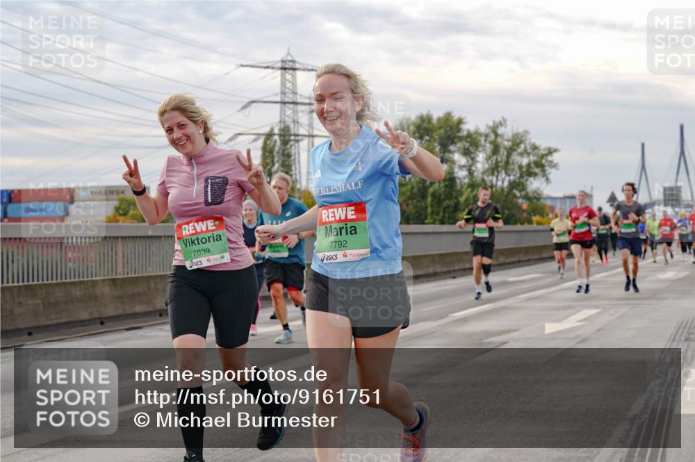 03.10.2025 - Köhlbrandbrückenlauf Michael Burmester http://msf.ph/oto/9161751 03.10.2025 16:01:31 Position 3 7639, 7792 meine-sportfotos.de