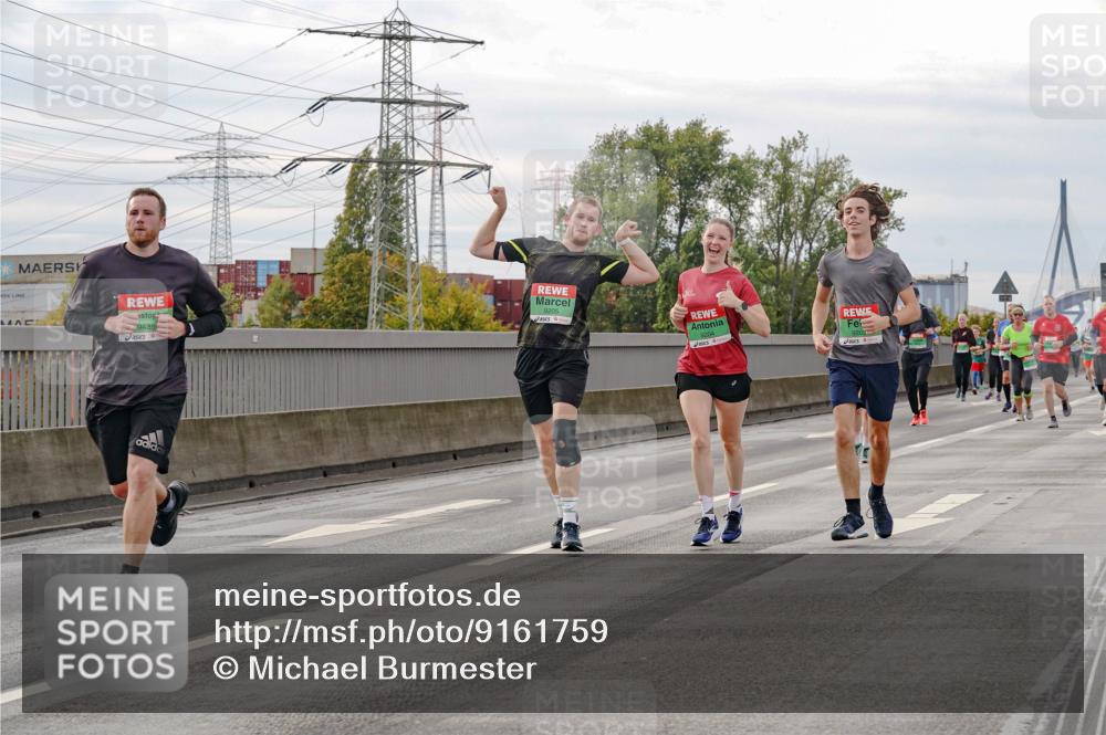 03.10.2025 - Köhlbrandbrückenlauf Michael Burmester http://msf.ph/oto/9161759 03.10.2025 16:01:35 Position 3 9485, 9204 meine-sportfotos.de