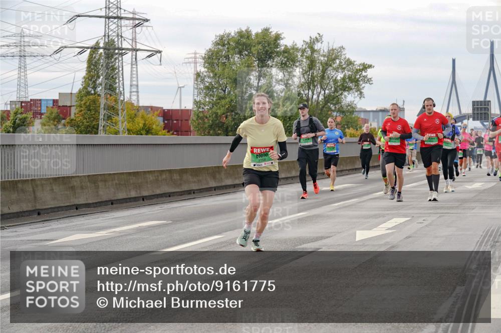 03.10.2025 - Köhlbrandbrückenlauf Michael Burmester http://msf.ph/oto/9161775 03.10.2025 16:01:39 Position 3  meine-sportfotos.de