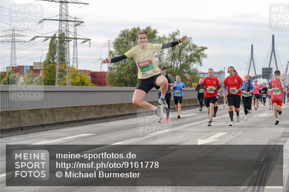 03.10.2025 - Köhlbrandbrückenlauf Michael Burmester http://msf.ph/oto/9161778 03.10.2025 16:01:40 Position 3 7758 meine-sportfotos.de