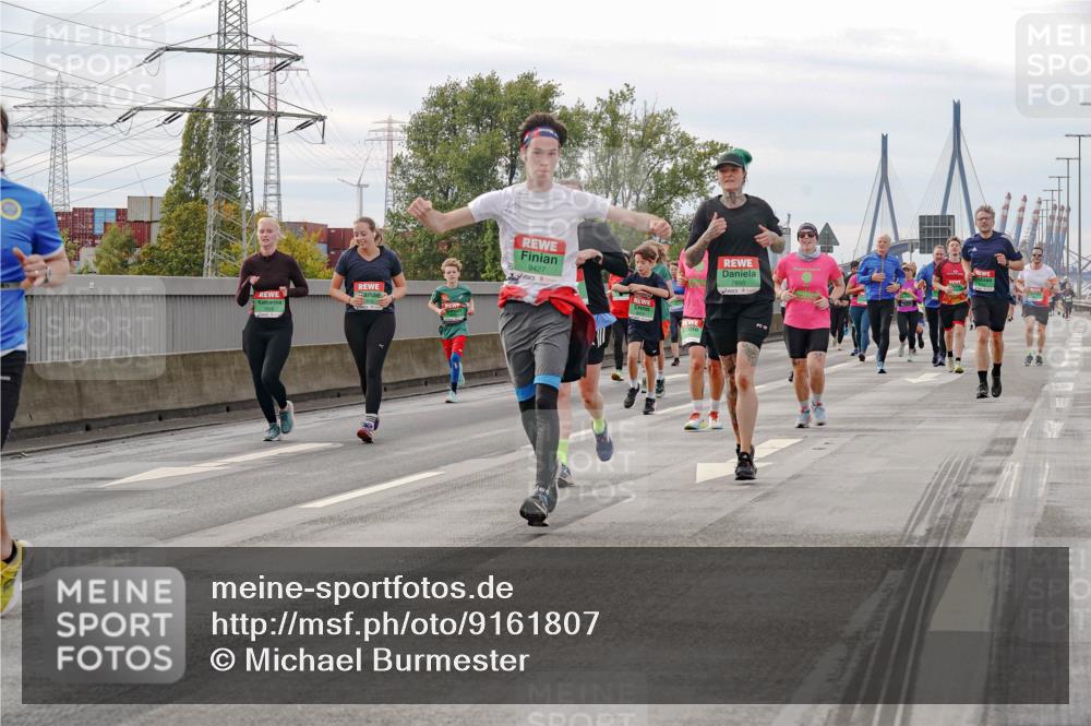 03.10.2025 - Köhlbrandbrückenlauf Michael Burmester http://msf.ph/oto/9161807 03.10.2025 16:01:49 Position 3 9427 meine-sportfotos.de
