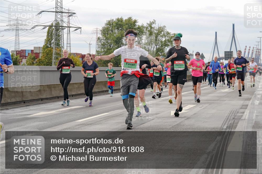 03.10.2025 - Köhlbrandbrückenlauf Michael Burmester http://msf.ph/oto/9161808 03.10.2025 16:01:49 Position 3 9427, 7850 meine-sportfotos.de