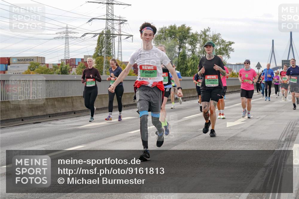 03.10.2025 - Köhlbrandbrückenlauf Michael Burmester http://msf.ph/oto/9161813 03.10.2025 16:01:50 Position 3 9427, 7850 meine-sportfotos.de