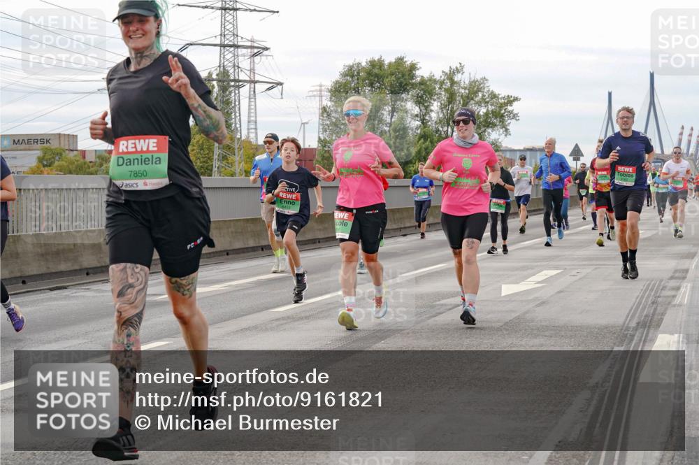 03.10.2025 - Köhlbrandbrückenlauf Michael Burmester http://msf.ph/oto/9161821 03.10.2025 16:01:52 Position 3 7850 meine-sportfotos.de